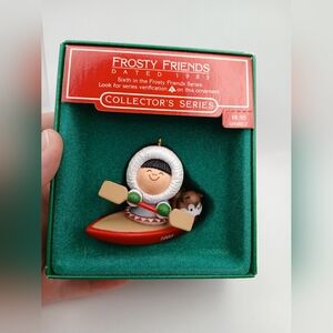 Vtg Hallmark Frosty Friends 1985 Canoe Eskmo Dog Ornament